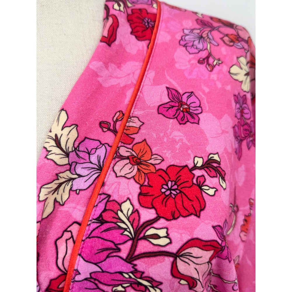Johnny Was Pink Floral Satin Robe - Picture 9 of 16